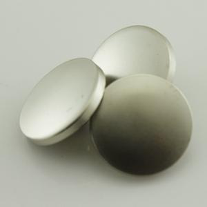 Pearl-plated nickel workpiece